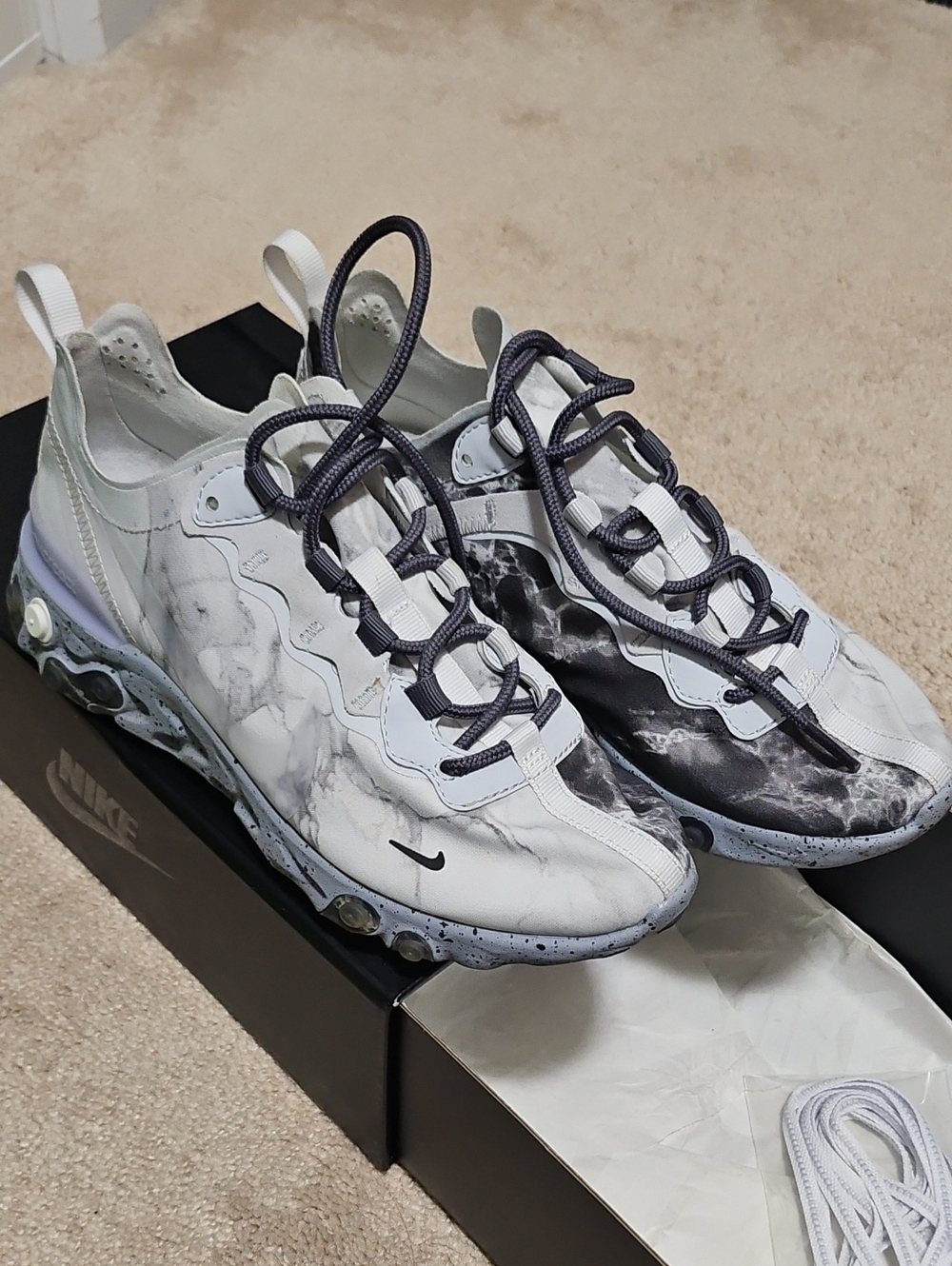 Nike React Element 55 Sneakers Pure Platinum 7 Womens /5.5y